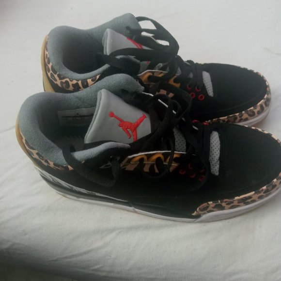 Air Jordans size 8 - Picture 1 of 4